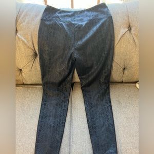 Apt. 9 Tummy control ponte pants